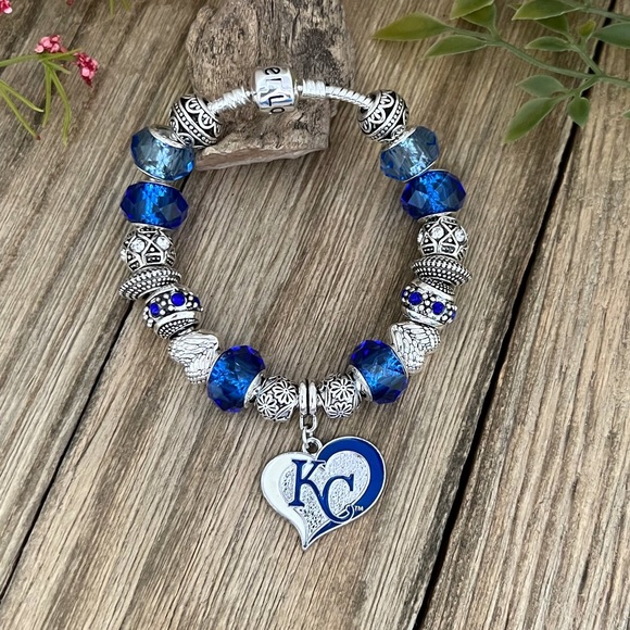 Kansas City Royals MLB Charm Bracelet NEW - Picture 4 of 4